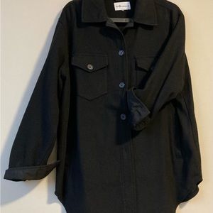 Black flannel shacket with pockets